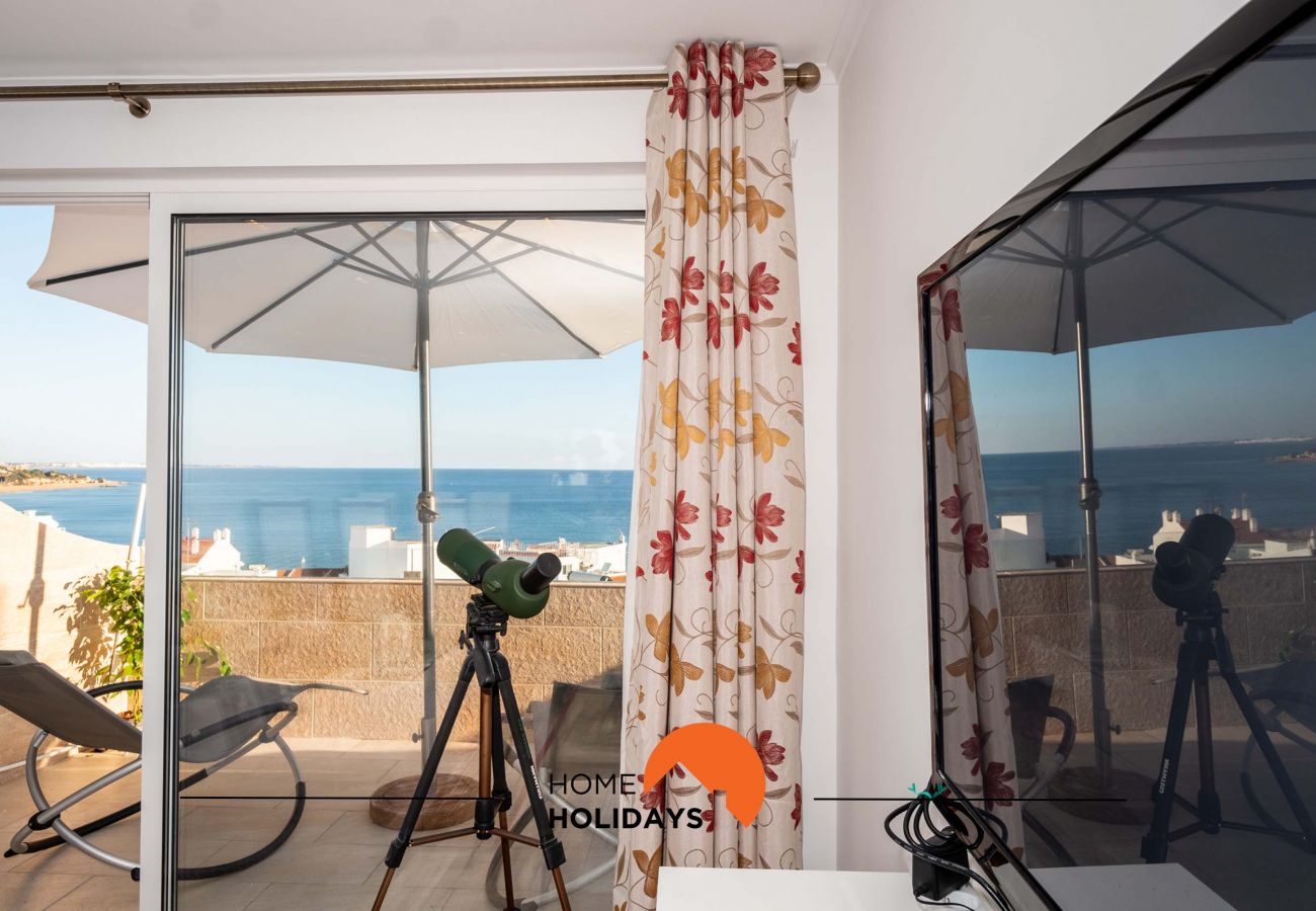 Apartamento em Albufeira - #017 Private SeaView w/ AC, 200 mts Beach