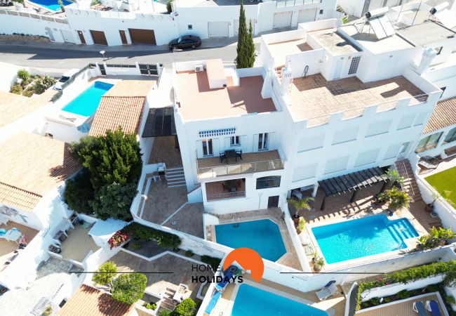 Casa em Albufeira - #185 Villa with Ocean View w/ Pool