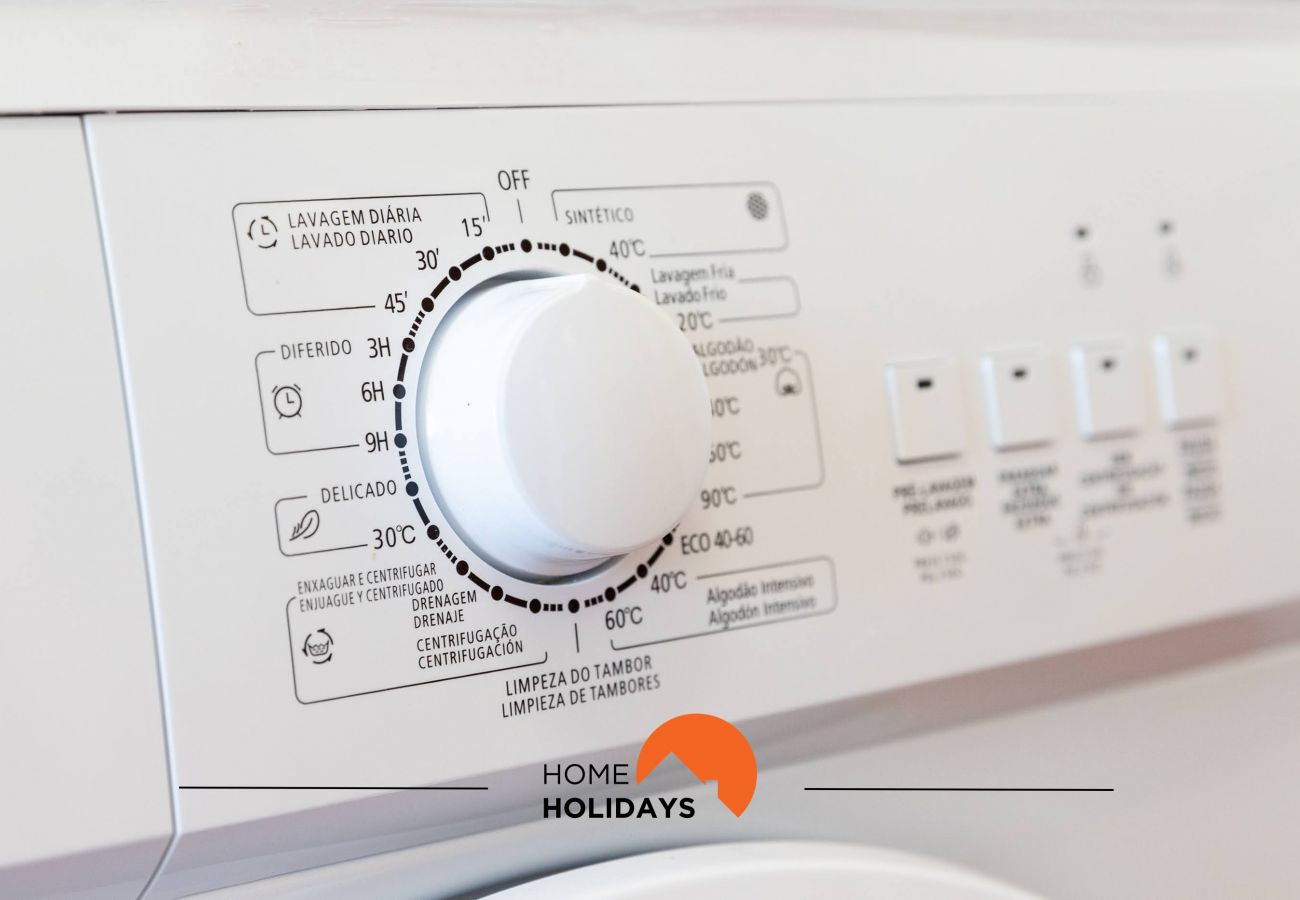Máquina de lavar roupa que lhe permite tratar das suas roupas como se esteve na sua propria casa