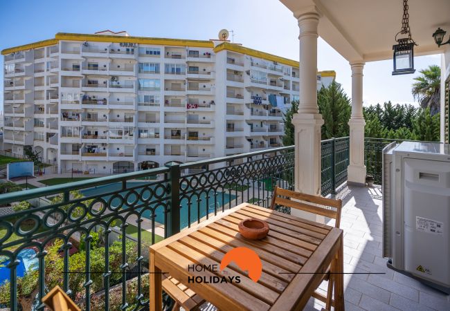 Apartamento em Albufeira - #201 City View w/ Balcony and Pool