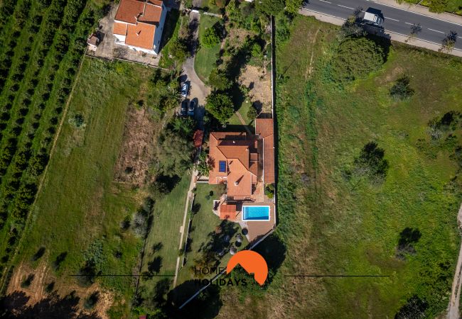 Villa em Albufeira - #213 Family Villa w/pool near the Beach 