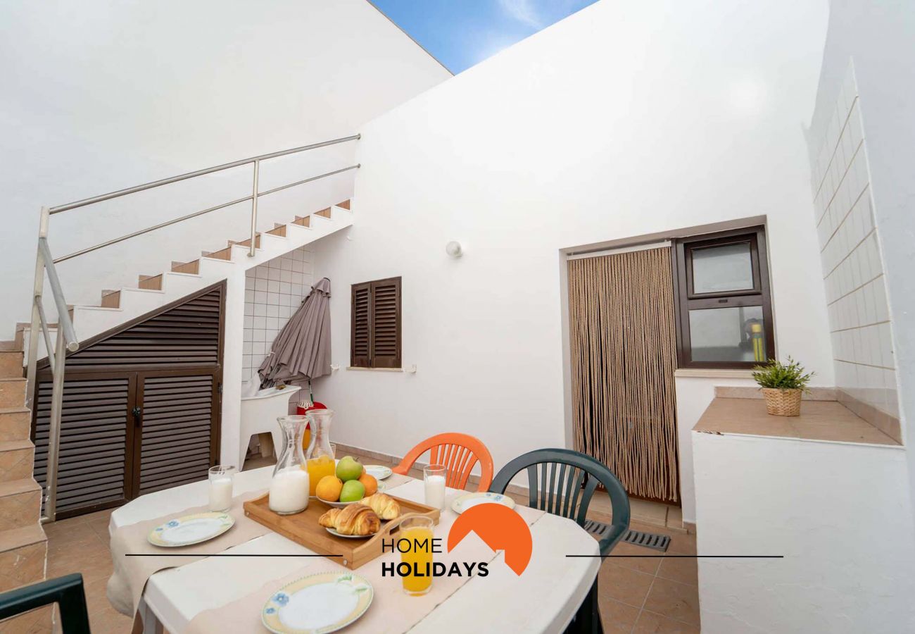 House in Albufeira - #003 House In Heart Of OldTown by Home Holidays