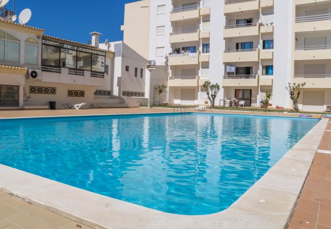 Apartment in Albufeira - #005 Shared Pool w/ Private Parking, 350 mts Beach