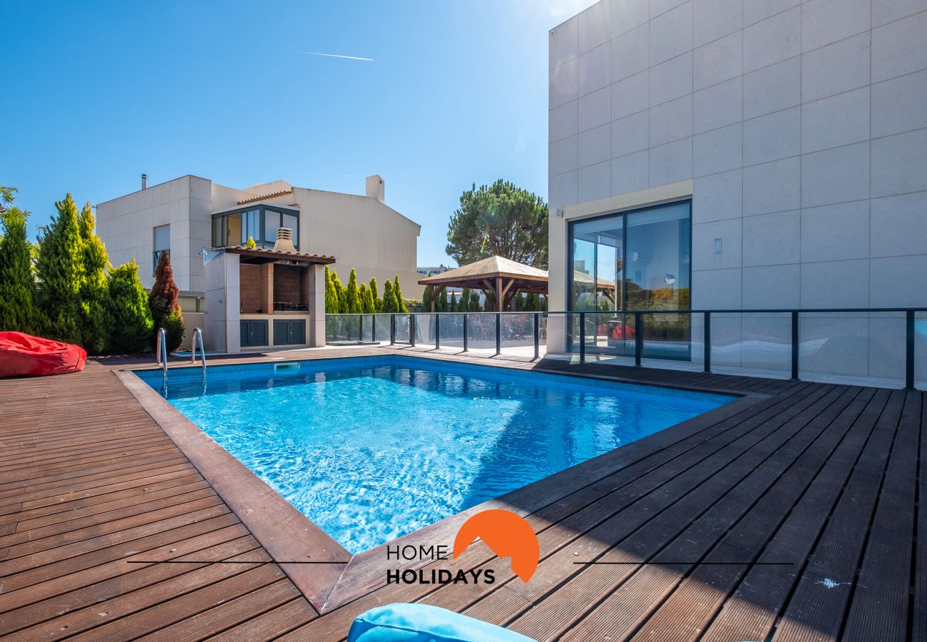 House in Albufeira - #076 Corcovada Villa w/ Pool by Home Holidays
