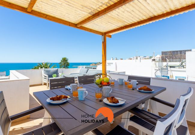 House in Albufeira - #086 Private Terrace w/ Seaview In OldTown, AC