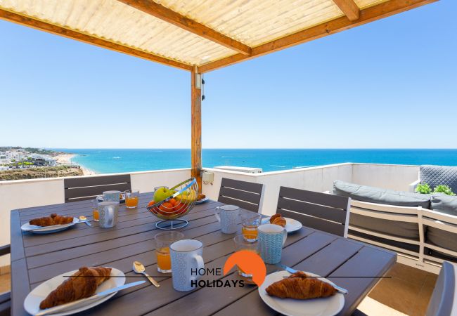 House in Albufeira - #086 Private Terrace w/ Seaview In OldTown, AC