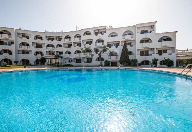 Apartment in Albufeira - #087 Fully Equiped w/ Pool and Garden, AC