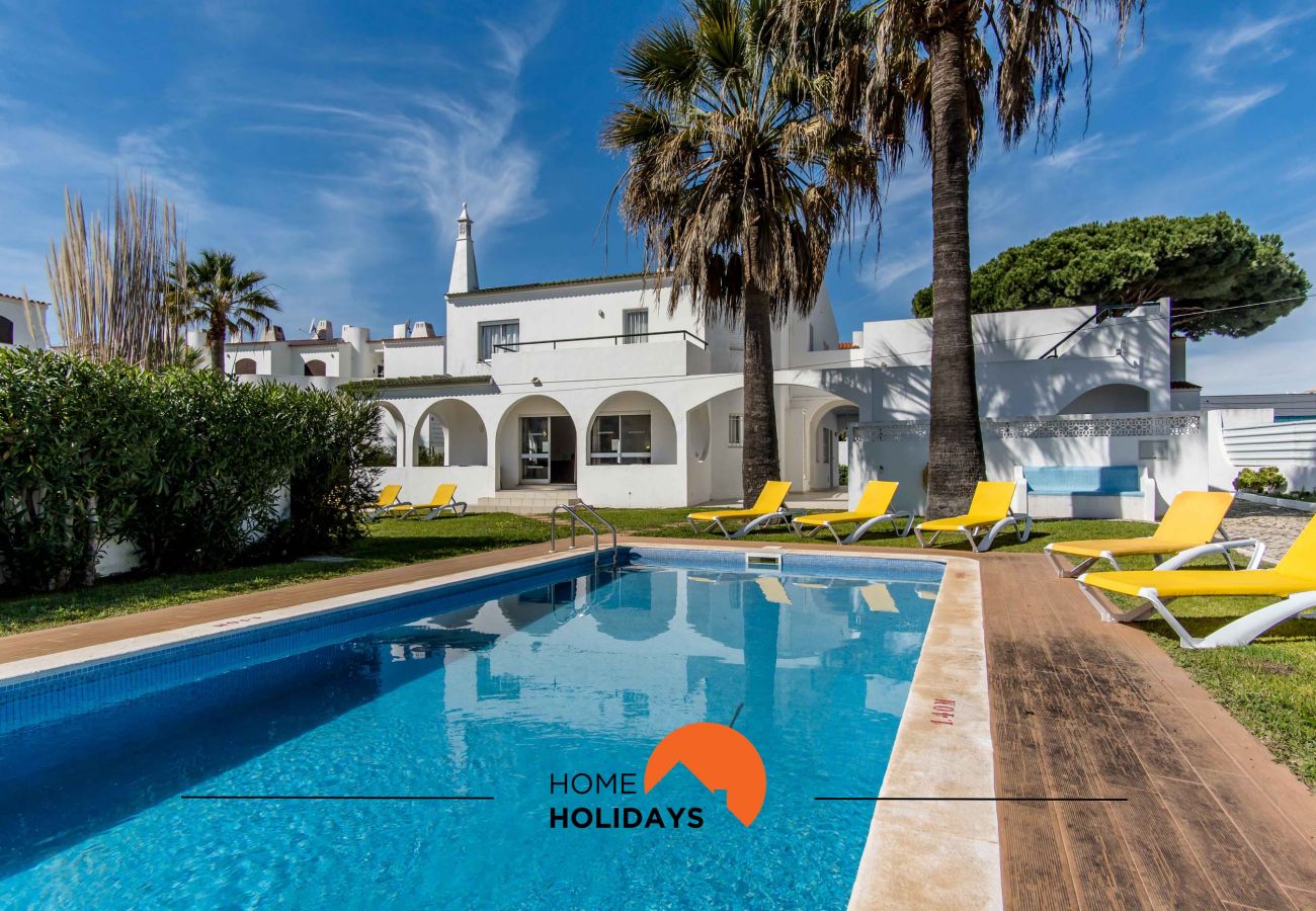 House in Albufeira - #116 Telhas Verdes House w/ Pool by Home Holidays