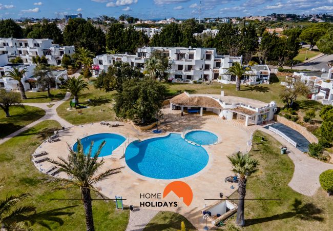 Apartment in Albufeira - #122 Fully Equiped w/ Pools, Golf Course, Garden