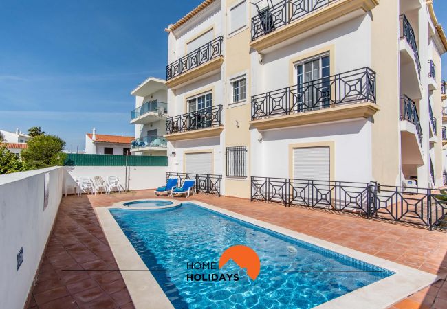  in Albufeira - #137 NewTown Equiped w/ Pool and AC